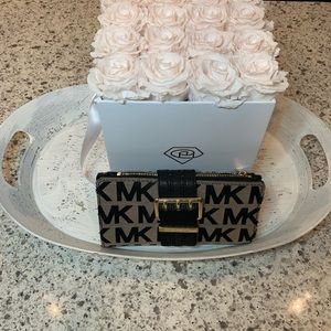 Authentic Michael Kors Wallet